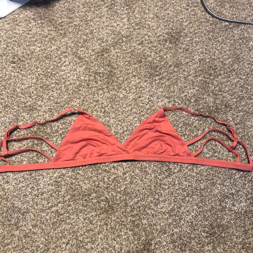 LULULEMON BRA